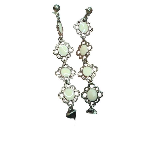 Vintage Style Dangle Earrings - Picture 1 of 2